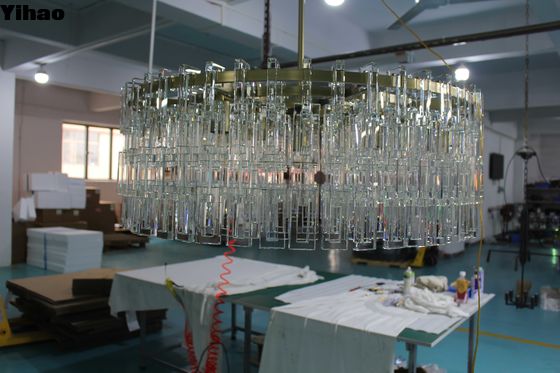 LED মডার্ন মেরিগানান রাইটেকঙ্গুলার চ্যান্ডেলিয়ার ১৫২ সেমি ক্রিস্টাল চ্যান্ডেলিয়ার গোলাকার ব্রাস ফিনিস