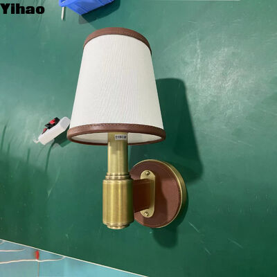 লিভিং রুম এবং হোটেল সজ্জা জন্য 2700K উষ্ণ সাদা আলো সঙ্গে আধুনিক তামা ওয়াল ল্যাম্প